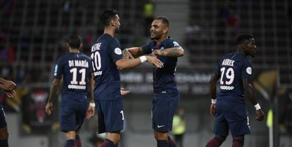 1, 巴黎圣日耳曼主场大胜里昂领跑积分榜  